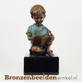 Beeld studerend jongetje BBW0802br