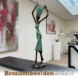 Afrikaans beeld "Vrolijkheid" 35 cm bbwST17GR35
