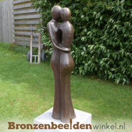 NR 2 | 59 jaar getrouwd cadeau ''Bronzen liefdespaar tuinbeeld'' BBW0718br