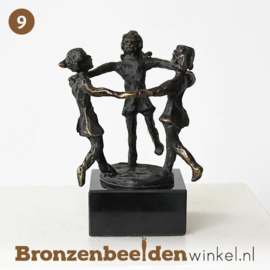 NR 9 | Afscheidscadeau juf "Dansenden kinderen" BBW005br75