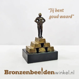 Geschenkpakket "Jij bent goud waard " met wijn of bier