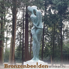 Groot tuinbeeld "Vereeuwigde liefde" BBW52845br