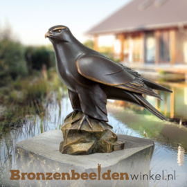 Bronzen tuinbeeld valk BBW37250