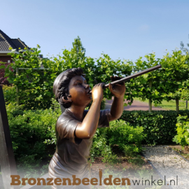 Groot beeld kinderen op ladder BBW1133