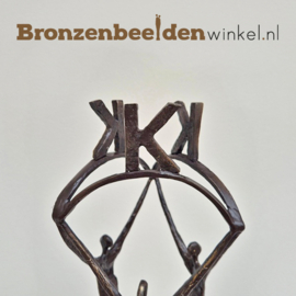 JUBILEUM BEELDJE IN OPDRACHT DE LANGE & KORTLAND NOTARISSEN