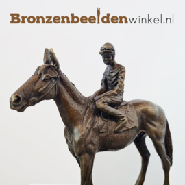 Beeldje Ruiter op paard BBWBE27