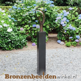 Abstract tuinbeeld "De Levensboom" incl. sokkel zwart