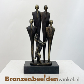 Gezin 4 personen en hond BBW004br16h