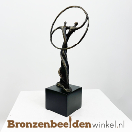 Asbeeldje "Omringd door liefde" BBW06br40as