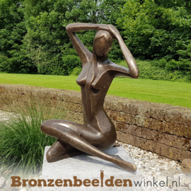 Bronzen tuinbeeld vrouw abstract BBW1189br