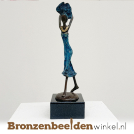 Afrikaans beeld "Nasha" 24 cm BBWST19MD25
