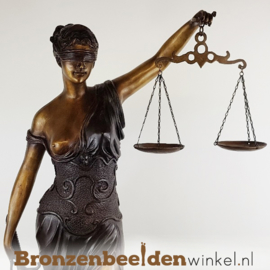 Groot Vrouwe Justitia beeld BBW57886