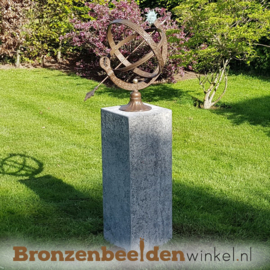 Asbestemming tuin zonnewijzer op sokkel "Zon en Maan" BBW22ab41br