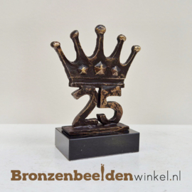 Jubileumgeschenk "het Kroonjaar met jaartallen" BBW23pb43