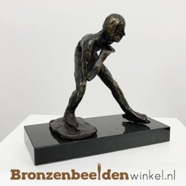 Beeldje "De schaatser" BBW02br40