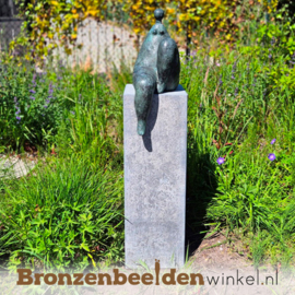 Dikke dames beeld "Liesje" voor in de tuin BBW94542