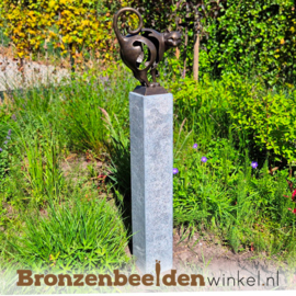 Beeld moderne kat in brons BBW2934br