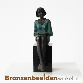 Zakelijk beeldje "De secretaresse" BBW004br25