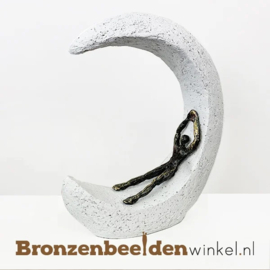 Kunst beeldje "Ontspannen" voor in huis BBW005br16