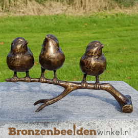MOEDERDAGACTIE Drie vogeltjes op tak in brons BBW0402br