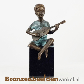 Muziek beeld "Jongen met Gitaar" BBW1502