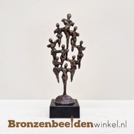 Beeld gezin "Gezin 9 personen" BBW04br329