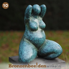 NR 10 | Cadeau vrouw 50 jaar ''Dikke Dame vrouwenbeeld'' BBW2341br