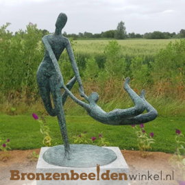 Groot bronzen tuinbeeld "Plezier" BBW52837br