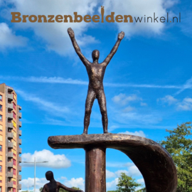 ROTONDE KUNST BEELD "POSITIEVE SPIRAAL" IN OPDRACHT VBO ACCOUNTANCY
