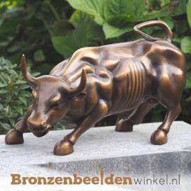 Beroemd beeldhouwwerk "Charging Bull"