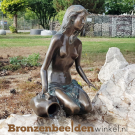 Waterornament vrouw met kelk BBWR88023