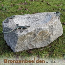 Vogeldrinkschaal natuursteen met 3 salamanders BBWR994348