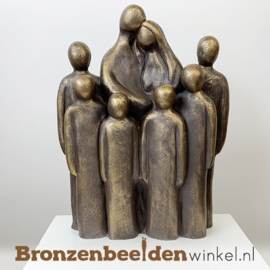 Beeld "Vader en moeder met 6 grote kinderen" BBW064br06c