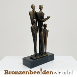 Familie beeld vader, moeder, 3 kinderen en 1 baby BBW006br20b