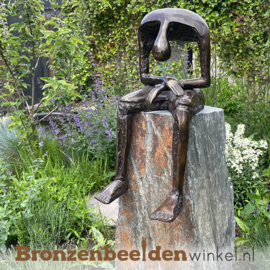 Tuinbeeld "De Stilte" op Leisteen sokkel
