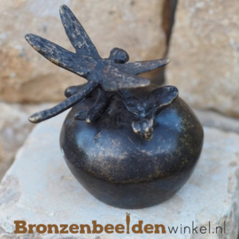 Bronzen asbeeldje met libelle BBW0419BR
