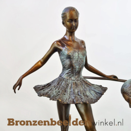 Twee dansende ballerina beeldjes BBW1254br