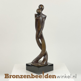 Afrikaanse sculptuur "Opgaan in elkaar" BBW007br33