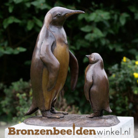 Bronzen penguins