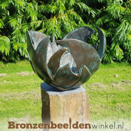 Gedenkbeeld "Bloem des Levens" - Groen