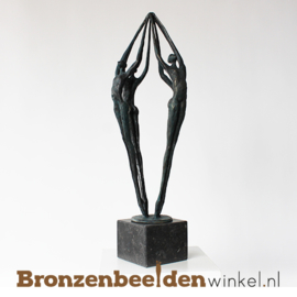 Sculptuur "Reaching for the top" BBW004br30