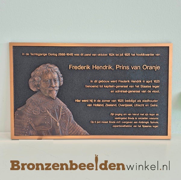 Bronzen plaquette 30x50 cm met volledig reliëf portret