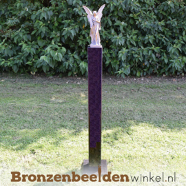 Tuinbeeld engel op sokkel BBW94530