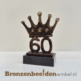 TOP verjaardagscadeau "Kroonjaar met jaartallen"