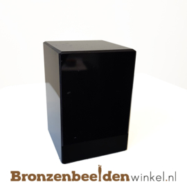 2x Marmeren sokkel 9x6x6 cm