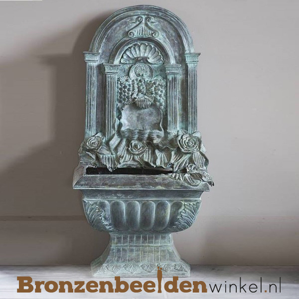Muur fontein van brons BBW75098