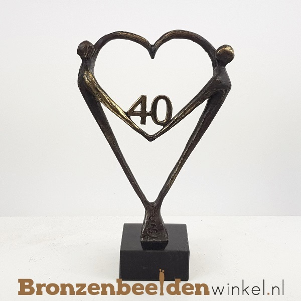 Larry Belmont Mand thema TOP cadeau 40 jaar getrouwd "Het Hart" met 40 BBW003br67 (Met of zonder  tekstplaatje | MAAK UW KEUZE: zonder tekstplaatje | levertijd binnen 2  werkdagen,Cadeauverpakking & persoonlijke boodschap | MAAK UW KEUZE: