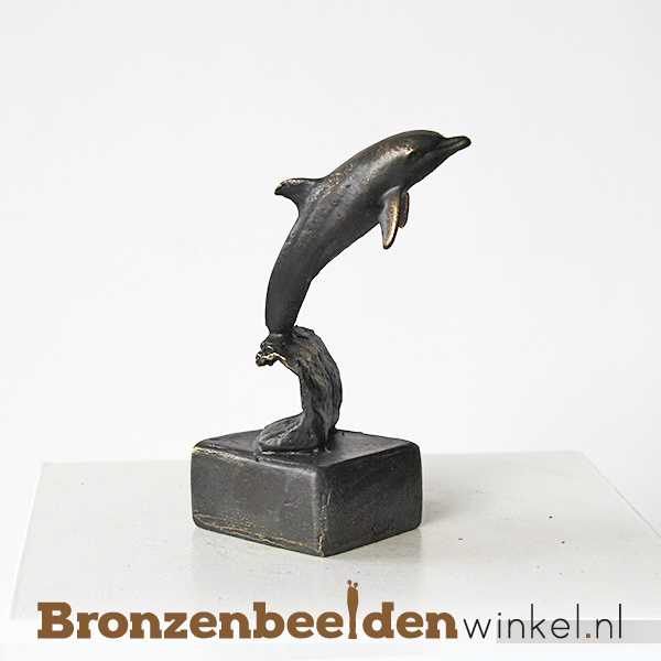 dolfijn beeldje