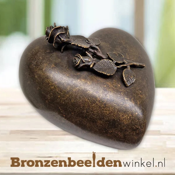 sierurn, bronzen urn