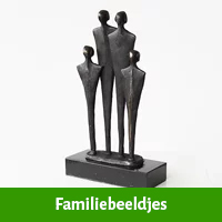 Familie beeldjes als 17  jaar getrouwd cadeau